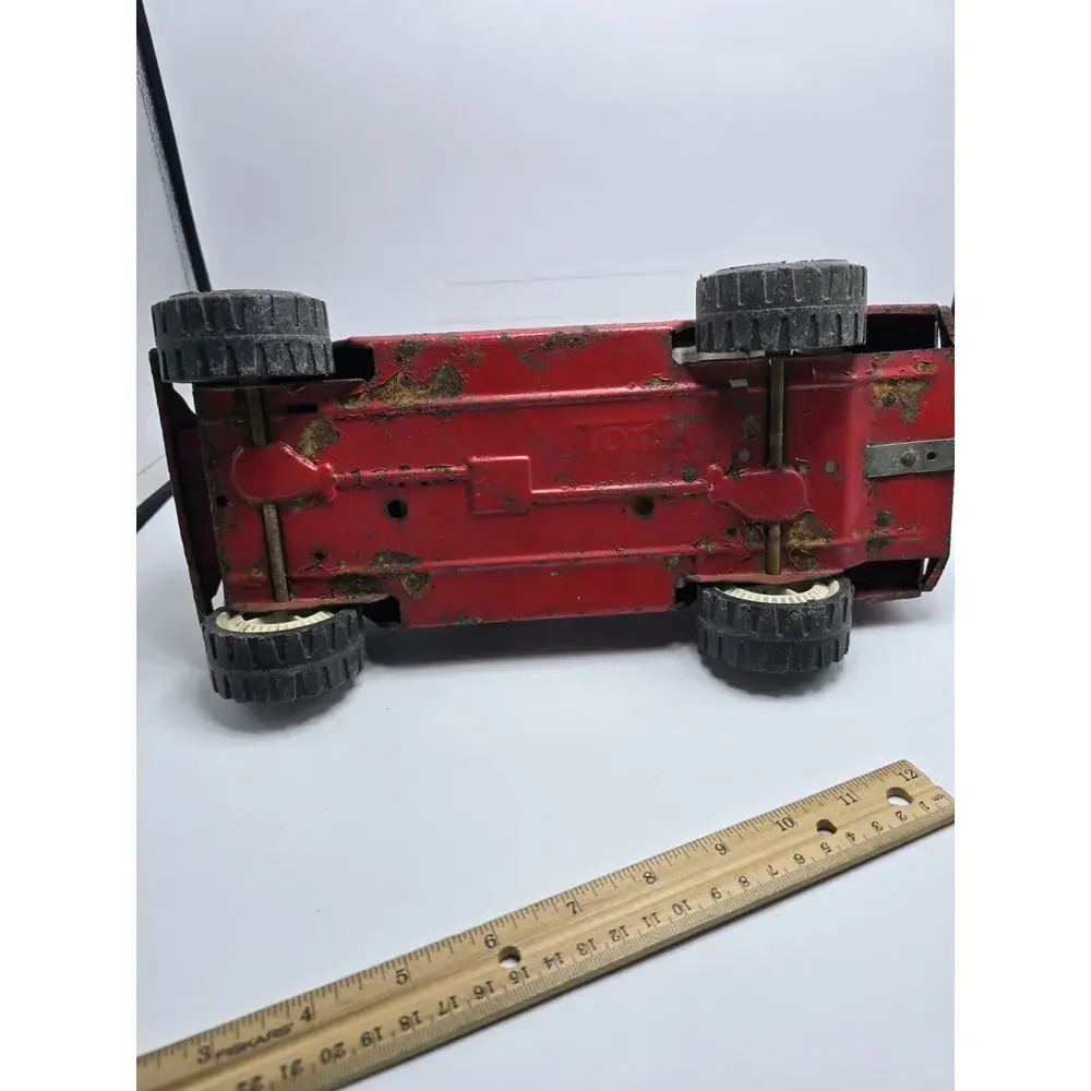 Jeepster Runabout 2460 1970s TONKA Toys Vintage